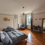 Loue Belle Demeure Dans Grande Propriete - 16 Couchages, 8 Chambres, 320 M2 - 30 Min De Vichy Holiday home *