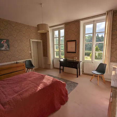 Loue Belle Demeure Dans Grande Propriété - 16 Couchages, 8 Chambres, 320 M2 - 30 Min De Vichy Casa vacanze Châtel-Montagne