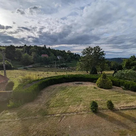 Loue Belle Demeure Dans Grande Propriete - 16 Couchages, 8 Chambres, 320 M2 - 30 Min De Vichy Ferienhaus Châtel-Montagne