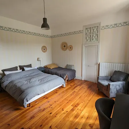 Loue Belle Demeure Dans Grande Propriete - 16 Couchages, 8 Chambres, 320 M2 - 30 Min De Vichy Ferienhaus *