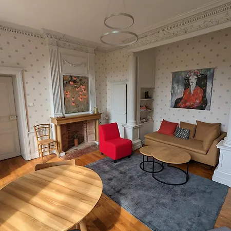 Loue Belle Demeure Dans Grande Propriete - 16 Couchages, 8 Chambres, 320 M2 - 30 Min De Vichy * Châtel-Montagne